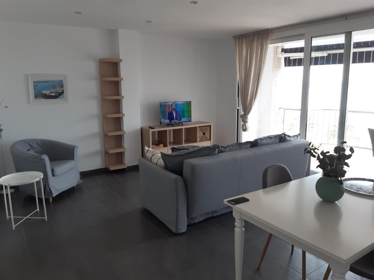 Roses Casc Antic Sl Avda Rodhe Apartman Kültér fotó